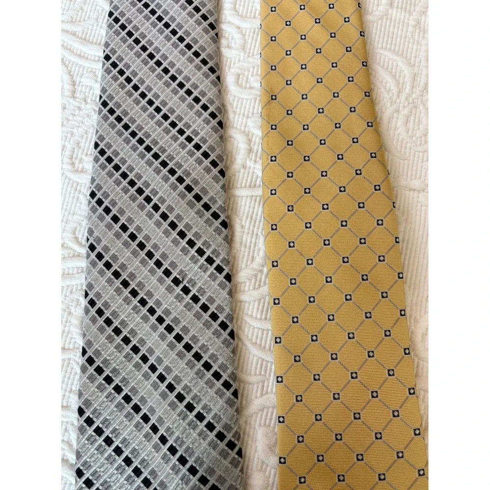 Jos. A. Bank 2 Mens -  Grey/Black and‎ a Gold/Blue medallion Executive ties